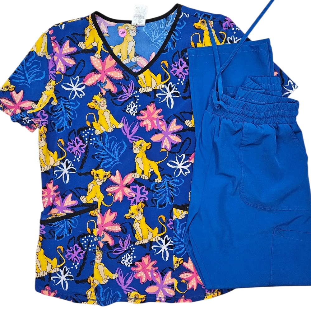 The Lion King Scrub Set